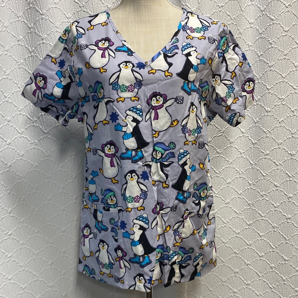 Scrubstar size Large Penguin Print Scrub Top winter theme nurse tech‎ vet dental